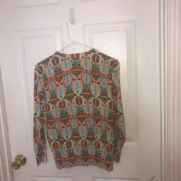 Crown and Ivory sweater - Picture 4 of 4